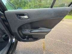 2012 Dodge Charger SE 4 Door Sedan (251,837 Miles)