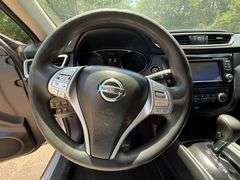 2015 Nissan Rogue SV SUV (239,623 Miles)