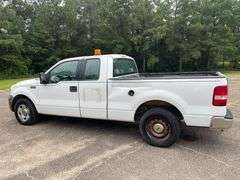 2005 Ford F150 4 Door Extended Cab Pickup Truck