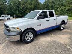2015 Dodge Ram 1500 4 Door Crew Cab Pickup Truck (129,737 Miles)