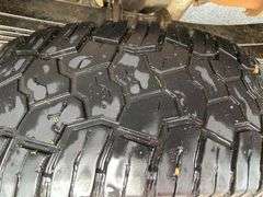 2017 Ford F-350 4 Door Crew Cab 4x4 Diesel Pickup Truck (263,677 Miles)