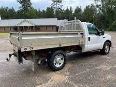 2005 Ford F-350 2 Door Regular Cab Aluminum Stake Body Truck (91,558 Miles)
