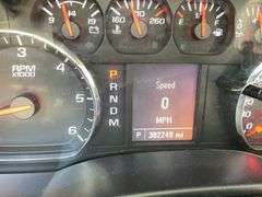 2015 Chevrolet Silverado 1500 4 Door Crew Cab Pickup Truck (302,249 Miles)
