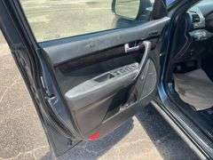 2014 Kia Sorento 4 Door MPV (233,169 Miles)