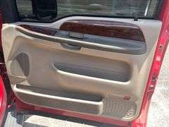 2000 Ford F350 4 Door Crew Cab Dually Diesel Truck (120,941 Miles)
