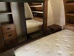 2015 Highland Ridge 297RLS 5th Wheel Camper