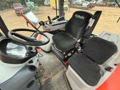 2017 Kubota M7-171 Enclosed Cab Tractor w/ LM2605 Loader (1,113 Hours)