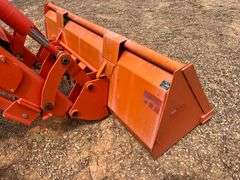 2017 Kubota M7-171 Enclosed Cab Tractor w/ LM2605 Loader (1,113 Hours)