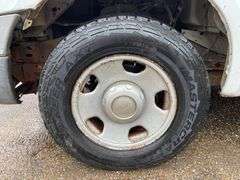 2005 Ford F-350 2 Door Regular Cab Aluminum Stake Body Truck (91,558 Miles)