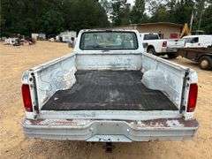 1993 Ford F250 2 Door Single Cab Pickup Truck (107,394 Miles)