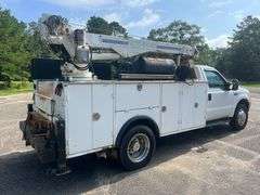 2000 Ford F550 Super Duty Single Cab Service Body Truck w/Crane (456,571 Miles)