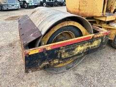 Hypac C830B Vibratory Smooth Drum Roller Compactor