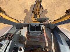 1999 New Holland 555E Backhoe/Loader (4,585 Hours)