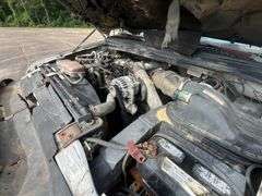 2000 Ford F550 Super Duty Single Cab Service Body Truck w/Crane (456,571 Miles)