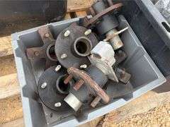 Pallet of Various Trailer Parts