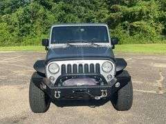 2014 Jeep Wrangler Rubicon 4 Door 4x4 Jeep (168,322 Miles)