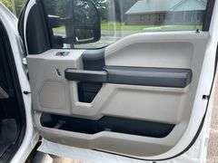 2019 Ford F250 XL 4 Door Crew Cab 4x4 Pickup Truck (201,590 Miles)