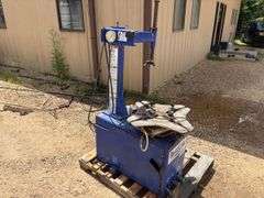 Baseline 300 Tire Changer