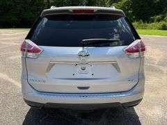 2015 Nissan Rogue SV SUV (239,623 Miles)