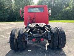 1987 International S1900 4x2 Tractor Truck (261,873 Miles)