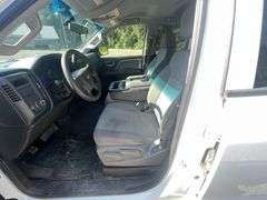2015 Chevrolet Silverado 1500 4 Door Crew Cab Pickup Truck (302,249 Miles)