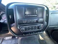 2015 Chevrolet Silverado 1500 4 Door Crew Cab Pickup Truck (302,249 Miles)