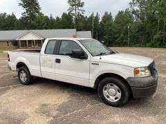 2005 Ford F150 4 Door Extended Cab Pickup Truck