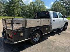 2011 Dodge Ram 3500 4X4 Flatbed Utility Truck (171,694 Miles)
