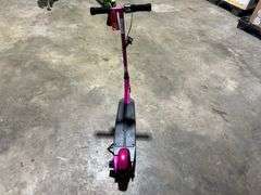 2024 Razor E90 Electric Kids Scooter