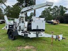 Altec DC1317 13" Towable Wood Chipper (Showing 273 Hours)