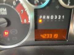 2006 Hummer H3 4 Door 4x4 SUV (423,319 Miles)