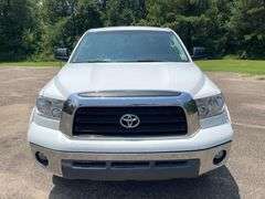 2008 Toyota Tundra SR5 4 Door Crew Cab Pickup Truck (282,087 Miles)