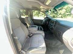 2015 Chevrolet Silverado 1500 4 Door Crew Cab Pickup Truck (302,249 Miles)
