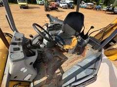 1999 New Holland 555E Backhoe/Loader (4,585 Hours)