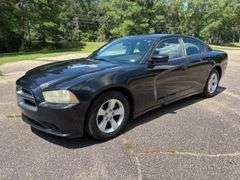 2012 Dodge Charger SE 4 Door Sedan (251,837 Miles)