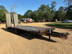 1998 Econoline T/A Tag Trailer w/Hyd. Ramps
