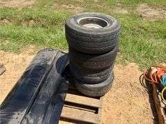 Pallet of Miscellaneous Accessories