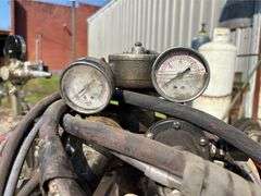 (2) Binks 5 Gallon Pressure Tanks