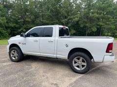 2014 Dodge Ram 1500 4 Door Crew Cab Pickup Truck (131,257 Miles)