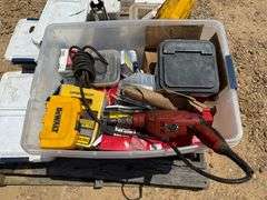 Pallet of Power Tool/Hardware Assortment