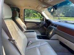 2007 GMC Yukon XL 4 Door SUV (184,310 Miles)