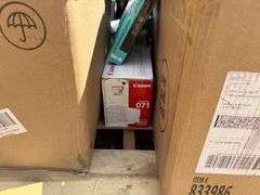 Pallet of Tools/Home Items