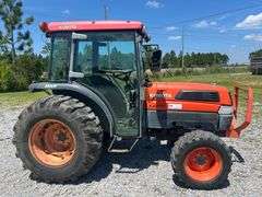 2007 Kubota L4330D 4x4 Tractor (1017 Hours)