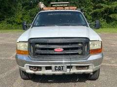 2000 Ford F550 Super Duty Single Cab Service Body Truck w/Crane (456,571 Miles)