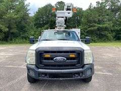 2011 Ford F-450 2 Door Regular Cab Dually Bucket Truck (289,913 Miles)