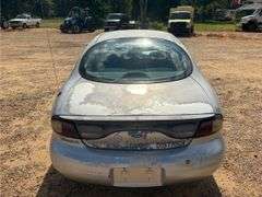 1997 Ford Taurus 4 Door Sedan (127,711 Miles)