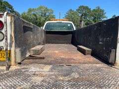2006 Ford F750 Super Duty 4 Door Crew Cab Utility Body Truck (175,874 Miles)