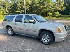 2007 GMC Yukon XL 4 Door SUV (184,310 Miles)