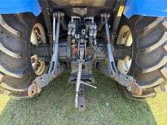 2001 New Holland TS110 4WD Enclosed Cab Tractor (3,612 Hours)