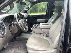 2021 Chevrolet Silverado 1500 Z71 4 Door Crew Cab 4x4 Pickup Truck (153,845 Miles)